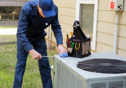 10 Tips to Keep Your HVAC System Running Smoothly in West Palm Beach, FL